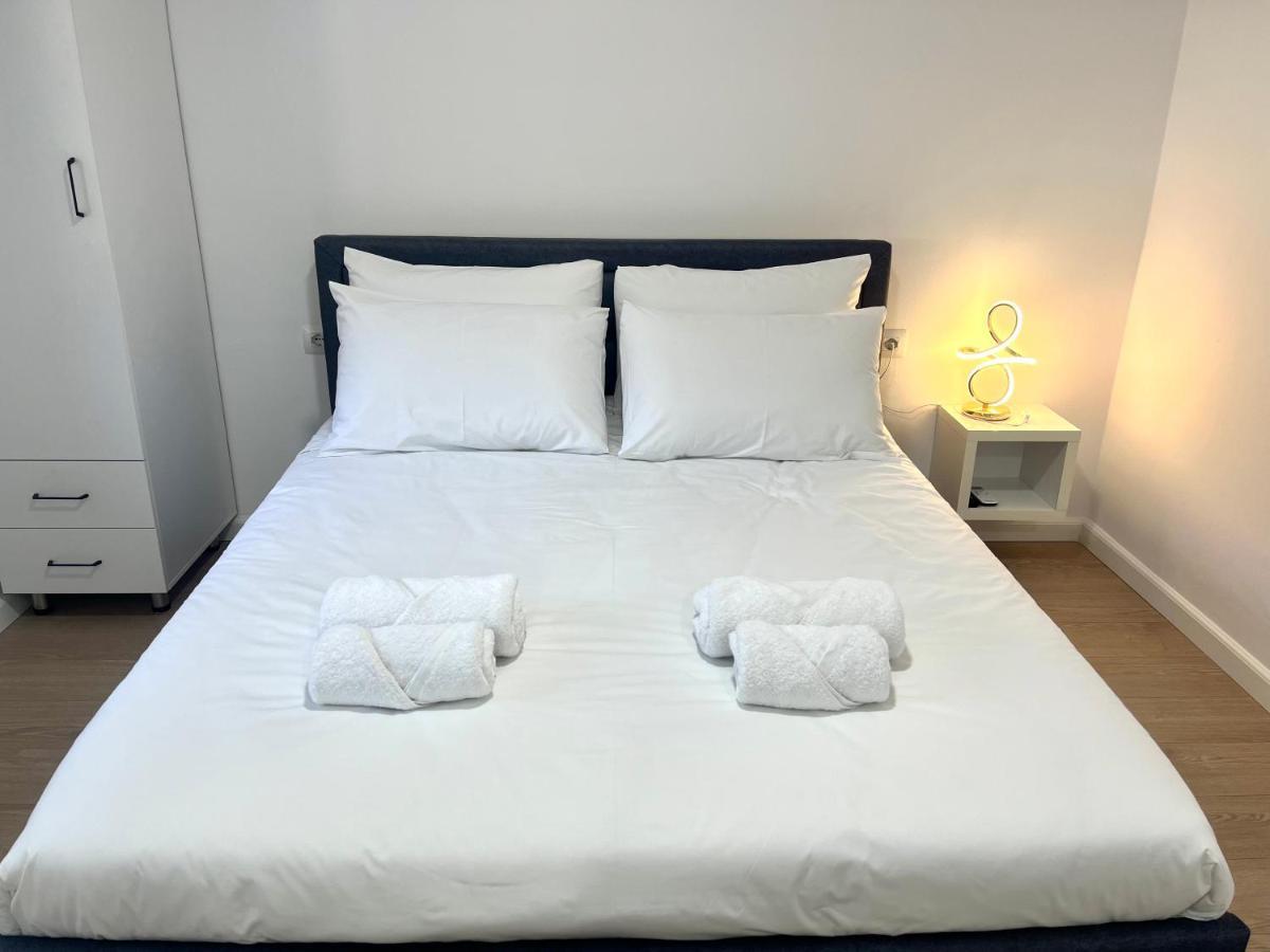 Viva Apartments Пермет Екстер'єр фото