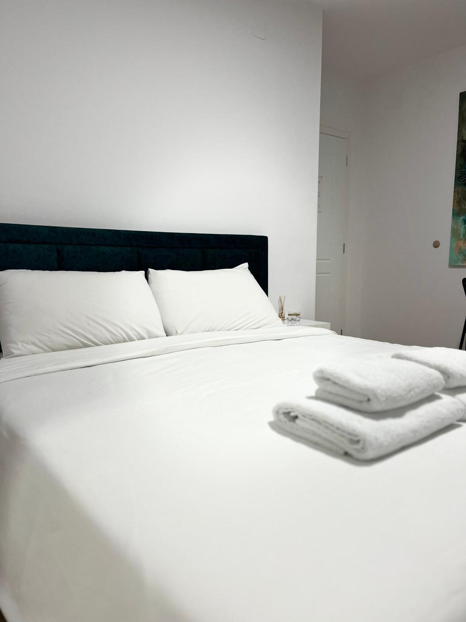 Viva Apartments Пермет Екстер'єр фото